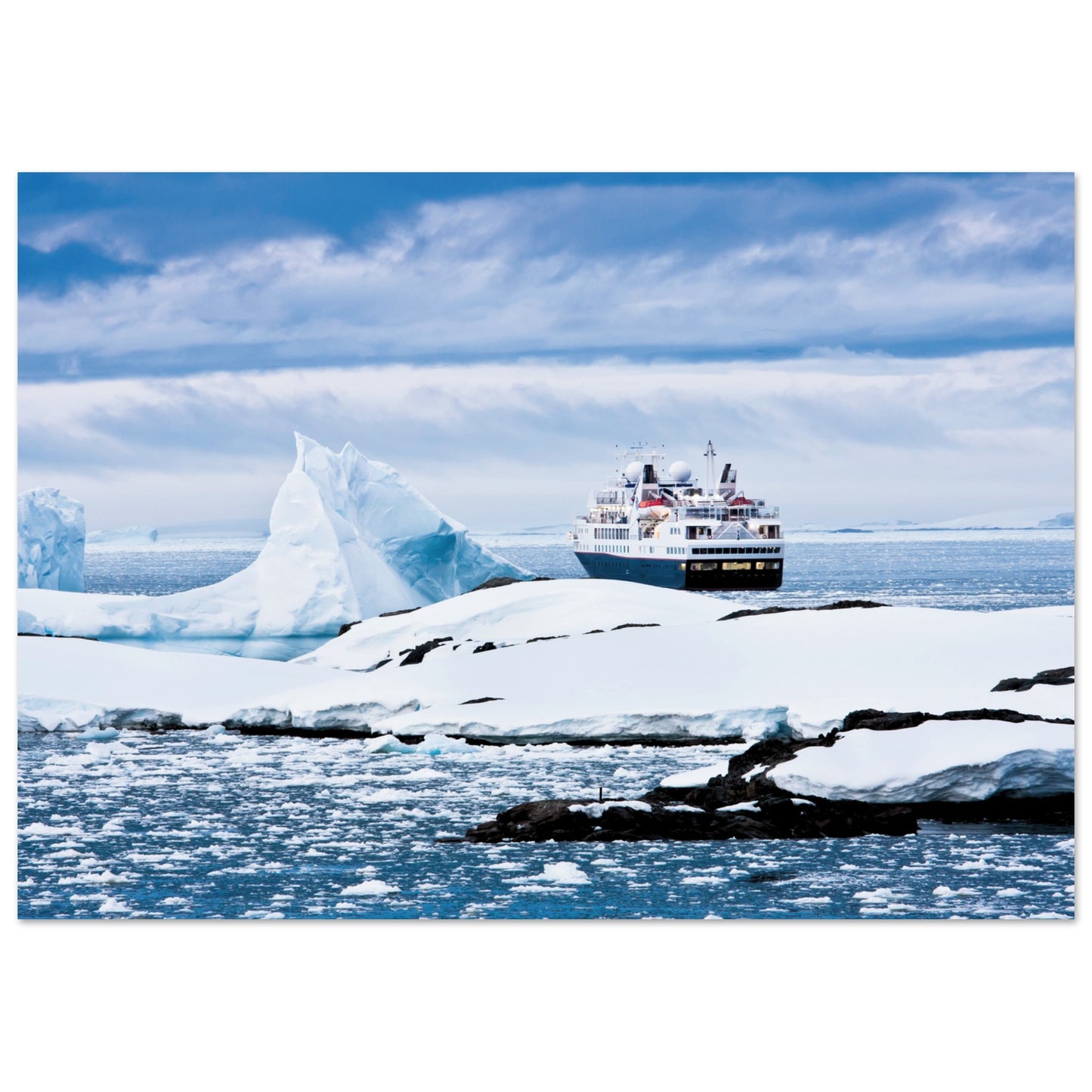 Antarctic Ice Cruise Poster A3 (29.7 x 42 cm)