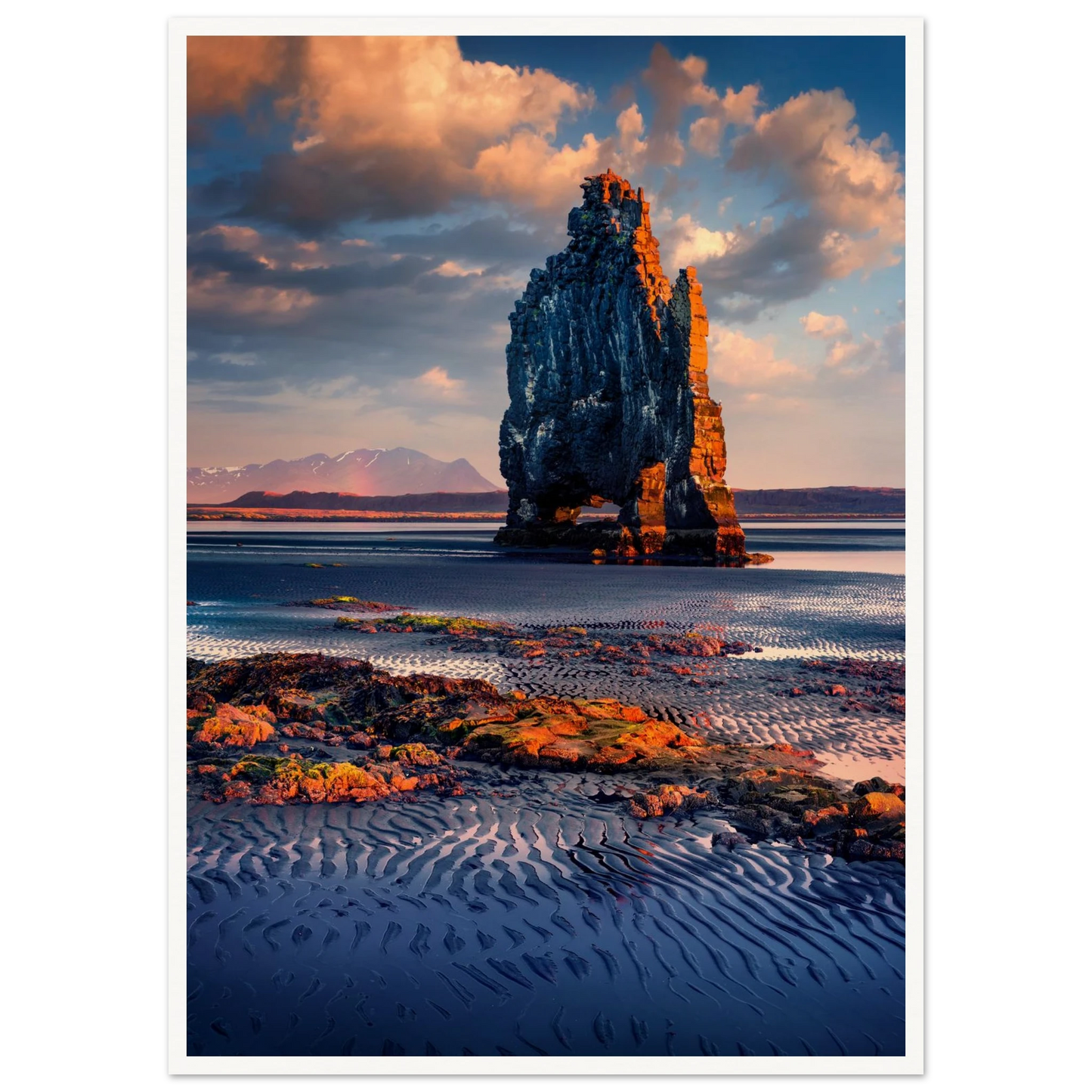 Icelandic Rock Poster 50x70 cm 20x28″ Border
